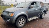 Mitsubishi L200 Pickup 2.5 Diesel 4x4 Klima - Mitsubishi Pick-up Diesel Gebrauchtwagen