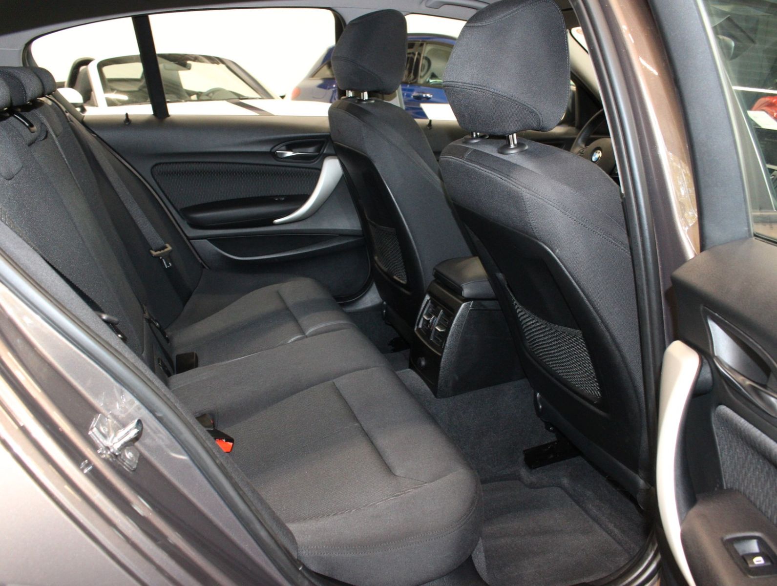 Fahrzeugabbildung BMW 116i Urban Line*2.Hand* 57600 km