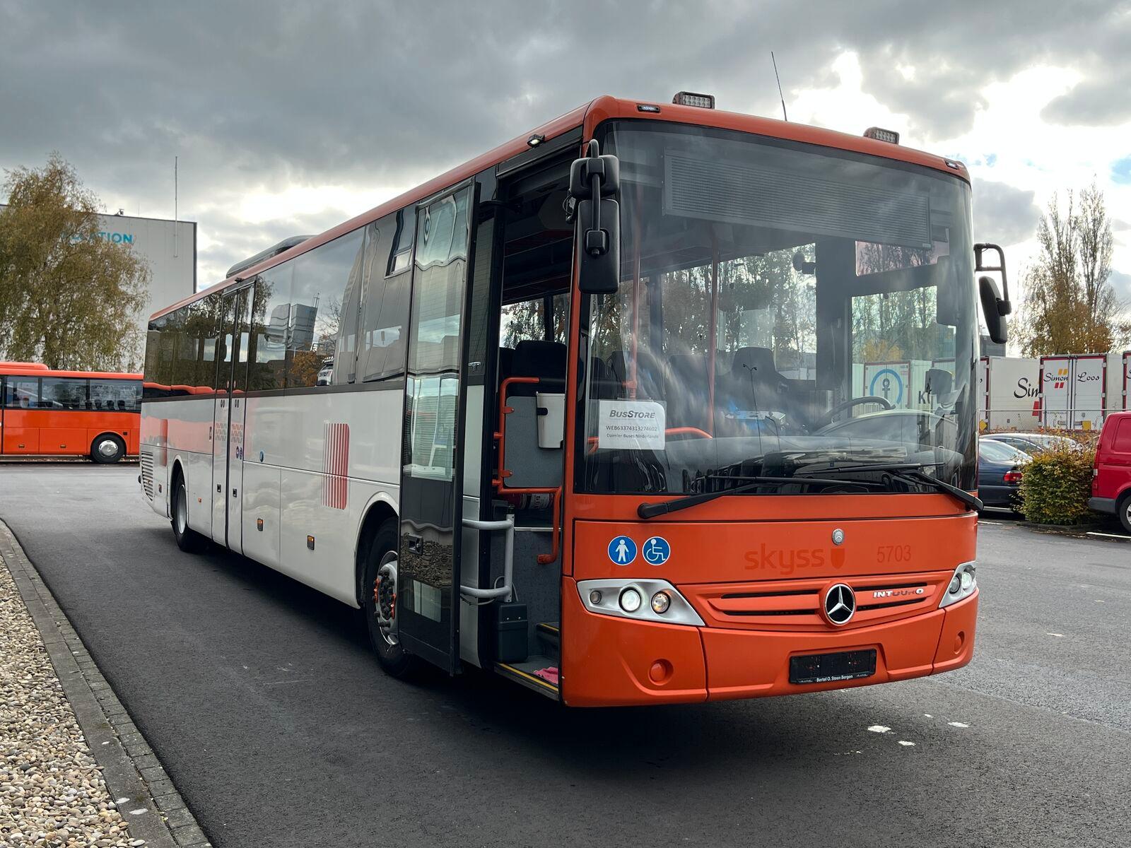 Mercedes-Benz Intouro L