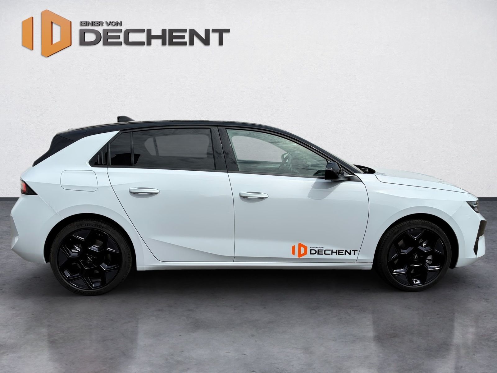 Fahrzeugabbildung Opel Astra L GS 1.6 Plug-In-Hybrid 360,HUD,LED,LM,NAV