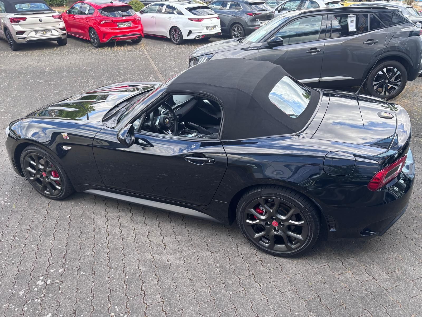 Fahrzeugabbildung Abarth 124 Spider  Navi KLIMA LEDER ALU Sitzheizung