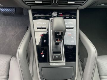 Porsche Cayenne E-Hybrid Platinum Edition*BOSE*Pano*LED*