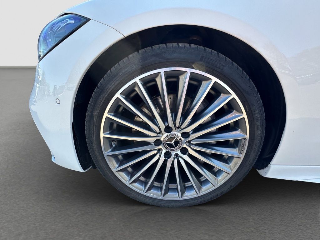 Fahrzeugabbildung Mercedes-Benz C 300 d T AMG*AHZV*LED*KAMERA*DAB*DISTRONIC*19''