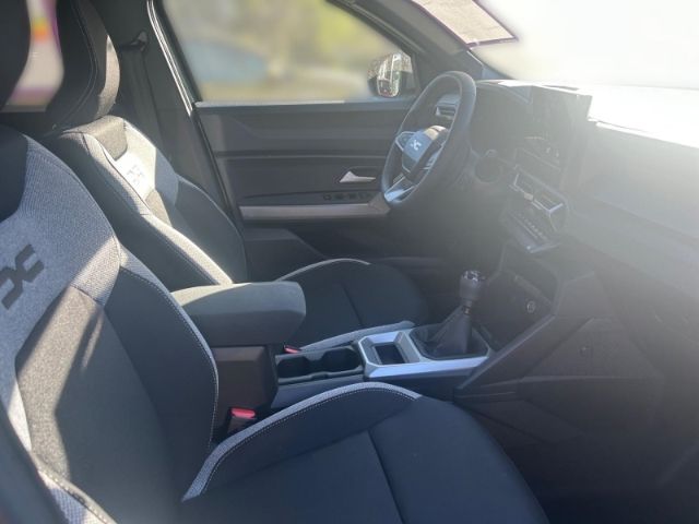 Fahrzeugabbildung Dacia Duster III Mild Hybrid 140 Journey City-Paket+Wi