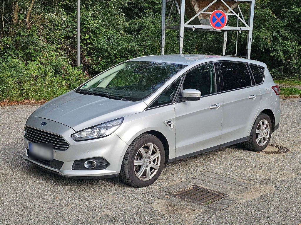 Image of Ford S-Max