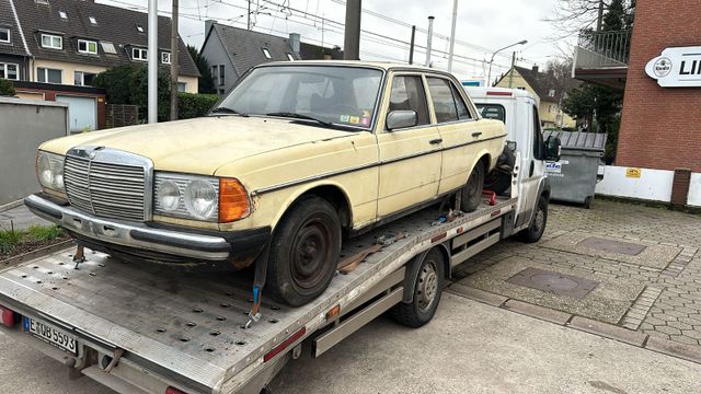 Mercedes-Benz E 220*123*OLDTIMER*DEUTSCHES AUTO*SCHALTER*