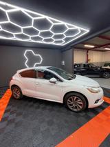 DS Automobiles Ds DS4 DS 4 1.6 VTi 120 So Chic - DS Automobiles DS4: Chic