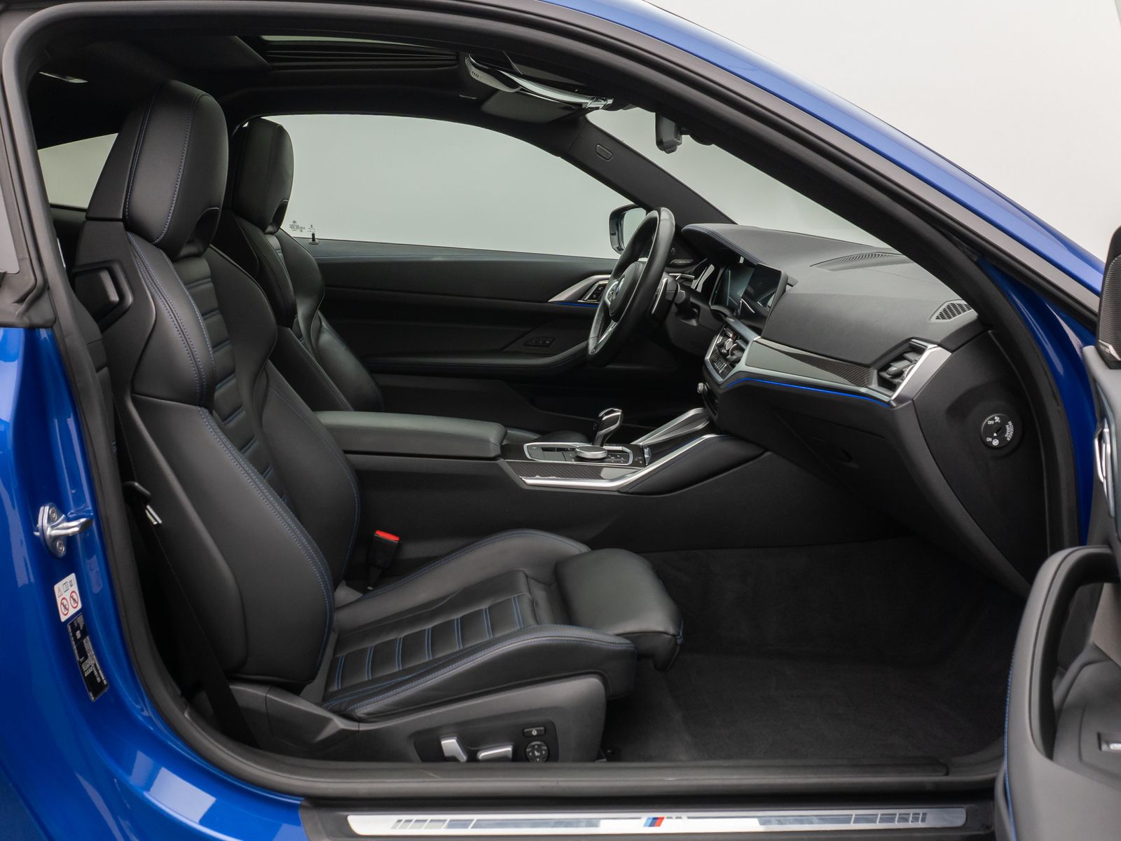 Fahrzeugabbildung BMW M440d xD Coupé 360°Glasdach HUD Laser DAB H/K