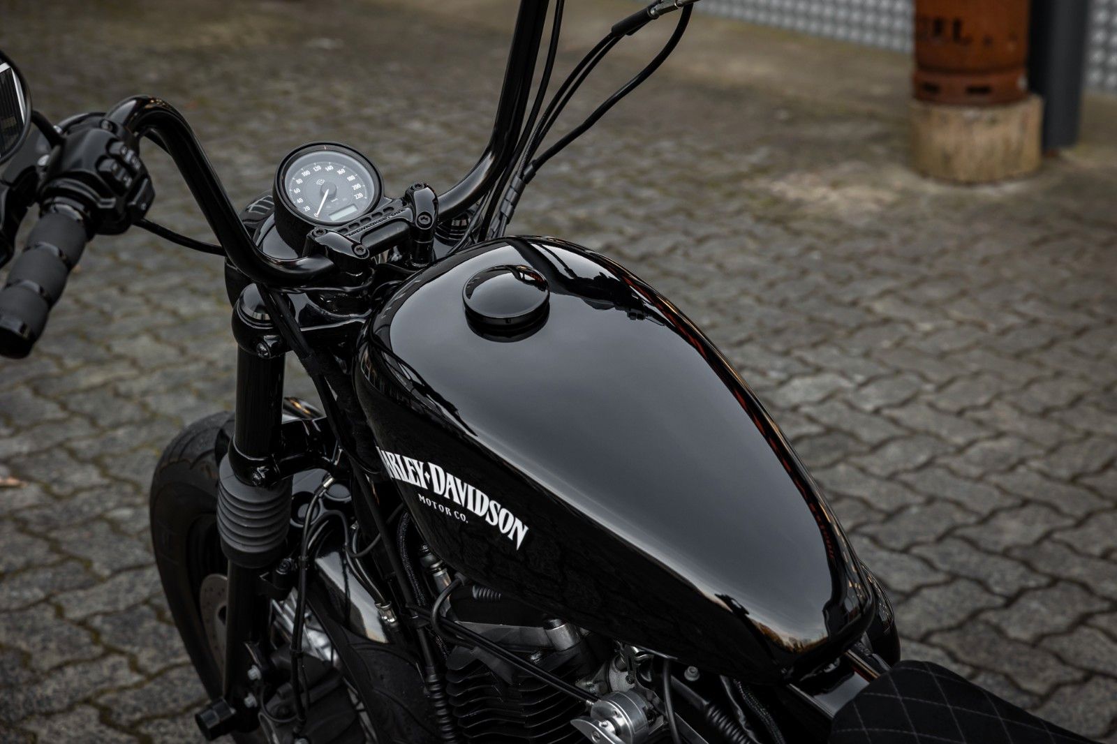 Fahrzeugabbildung Harley-Davidson XL1200X SPORTSTER FORTY-EIGHT - PENZL AUSPUFF -