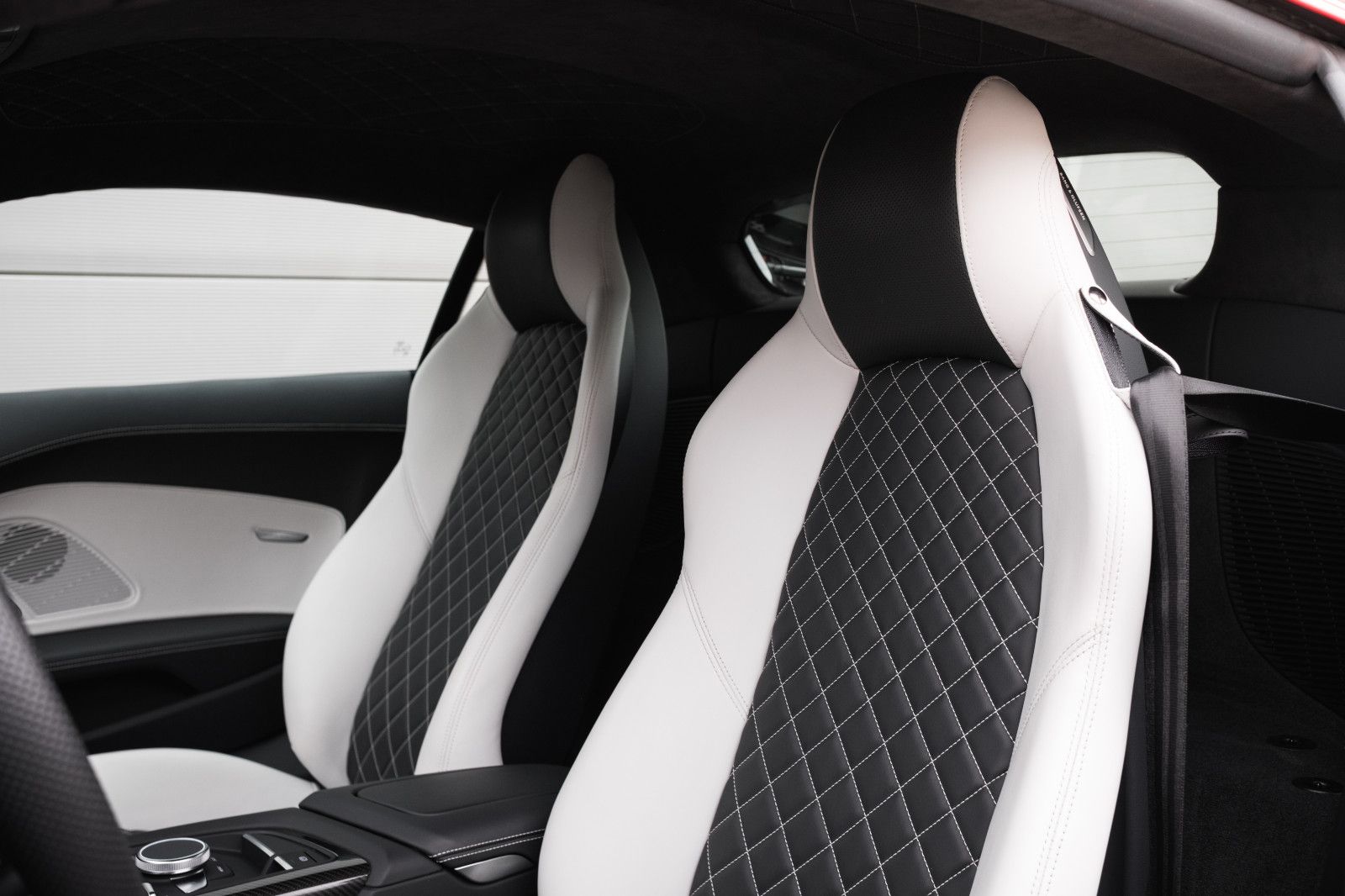Fahrzeugabbildung Audi R8 Coupe 5.2 FSI quattro performance-TOP-Steuer!