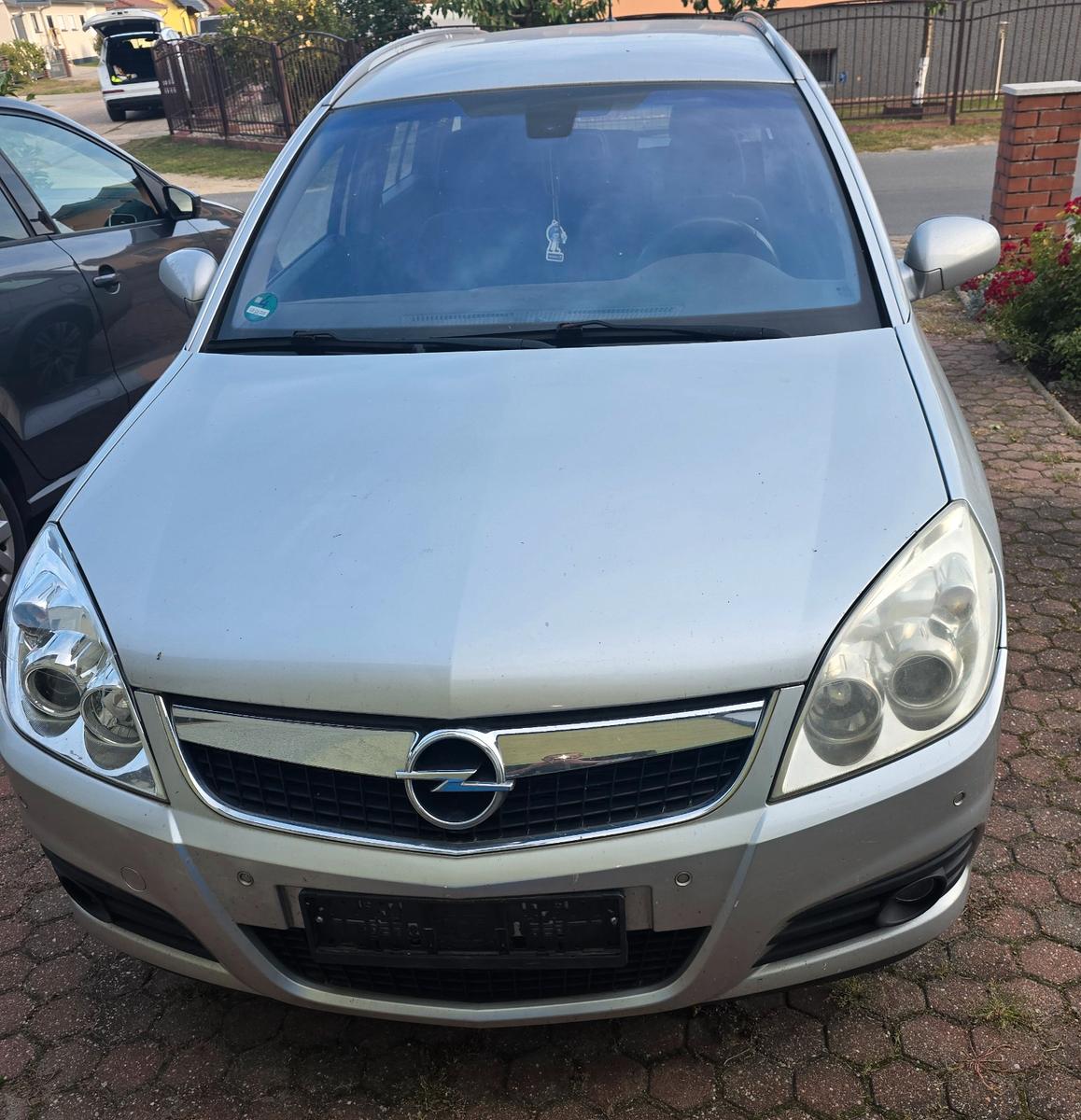 Opel Vectra 2006 — авто для ЗСУ з Європи