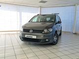 Volkswagen Touran Comfortline, 7 Sitzer, unfallfrei,PDC,LMF - Volkswagen Touran aus 2014