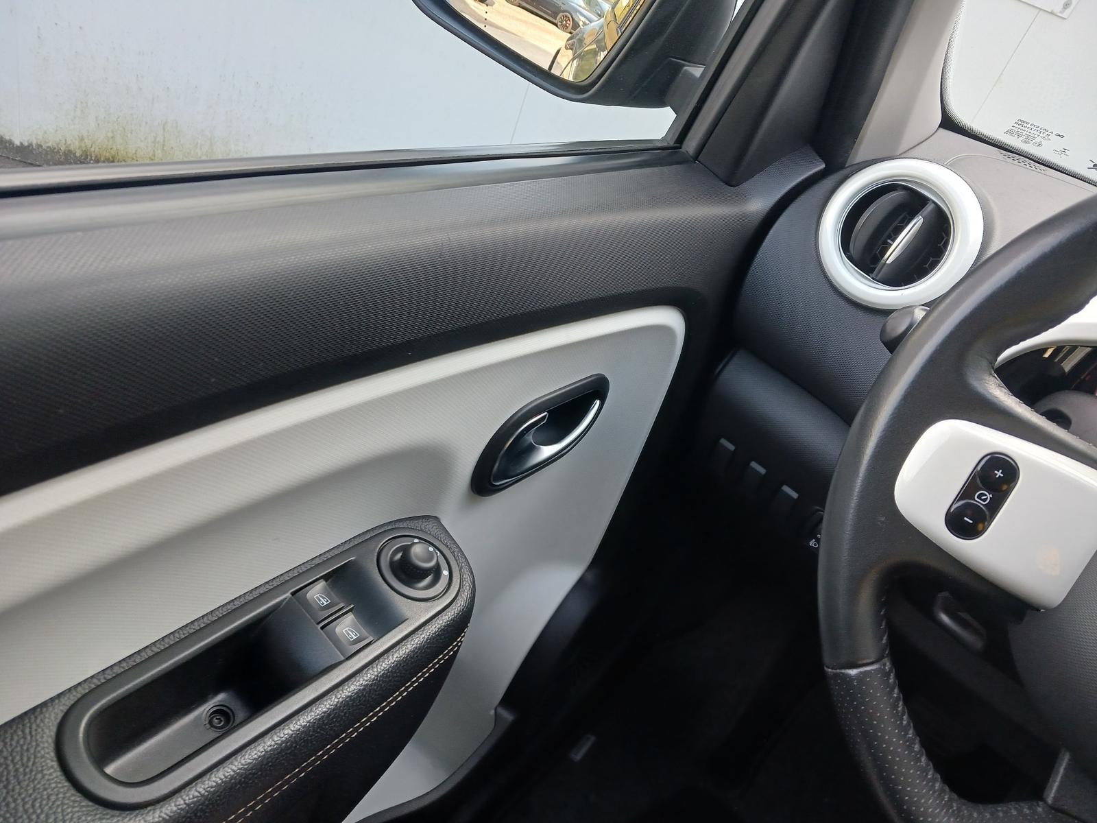 Renault Twingo Intens TCE 90 EDC Start&Stop *AUTOMATIK*