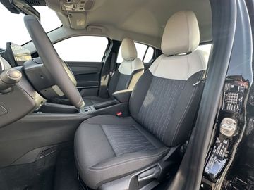 Fiat 600 BUSINESS EDITION MHEV Kam.+LED+Navi+SHZ