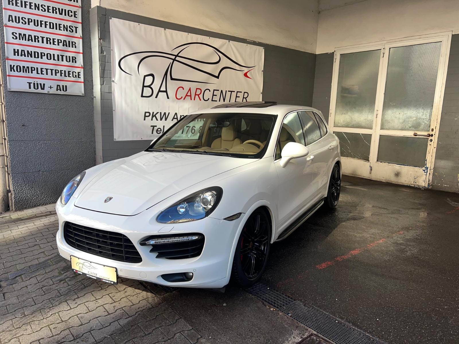 Porsche Cayenne Turbo 2.HAND Vollausstattung
