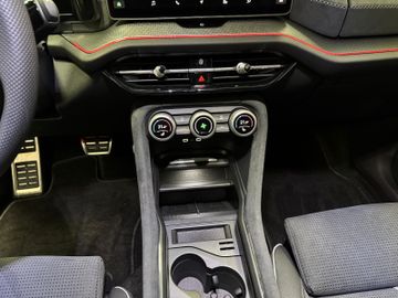 Fahrzeugverkauf 25 Skoda Kodiaq 1.5 TSI Sportline AHK*Panodach*Matrix*
