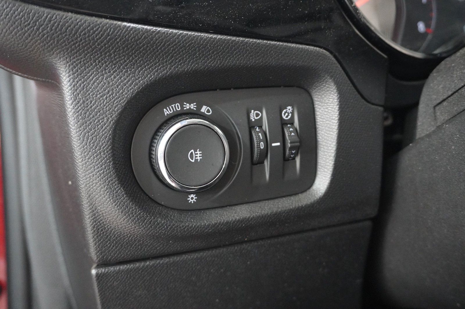Fahrzeugabbildung Opel Corsa F 1.2T EDITION NAVI/KAMERA/SPORT/DAB+