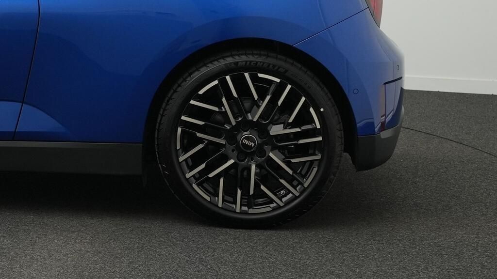 MINI Cooper SE - Bild 16