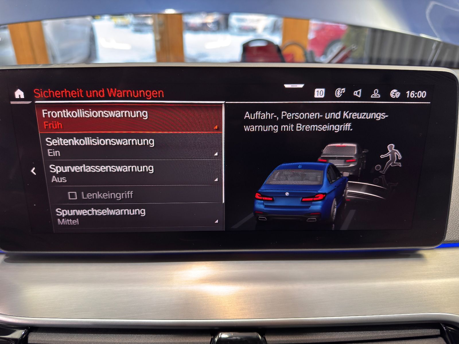 Fahrzeugabbildung BMW M550i Lim. xDrive|LASER|HEAD-UP|AHK|SCHIEBEDACH|