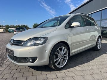Volkswagen Golf - 1