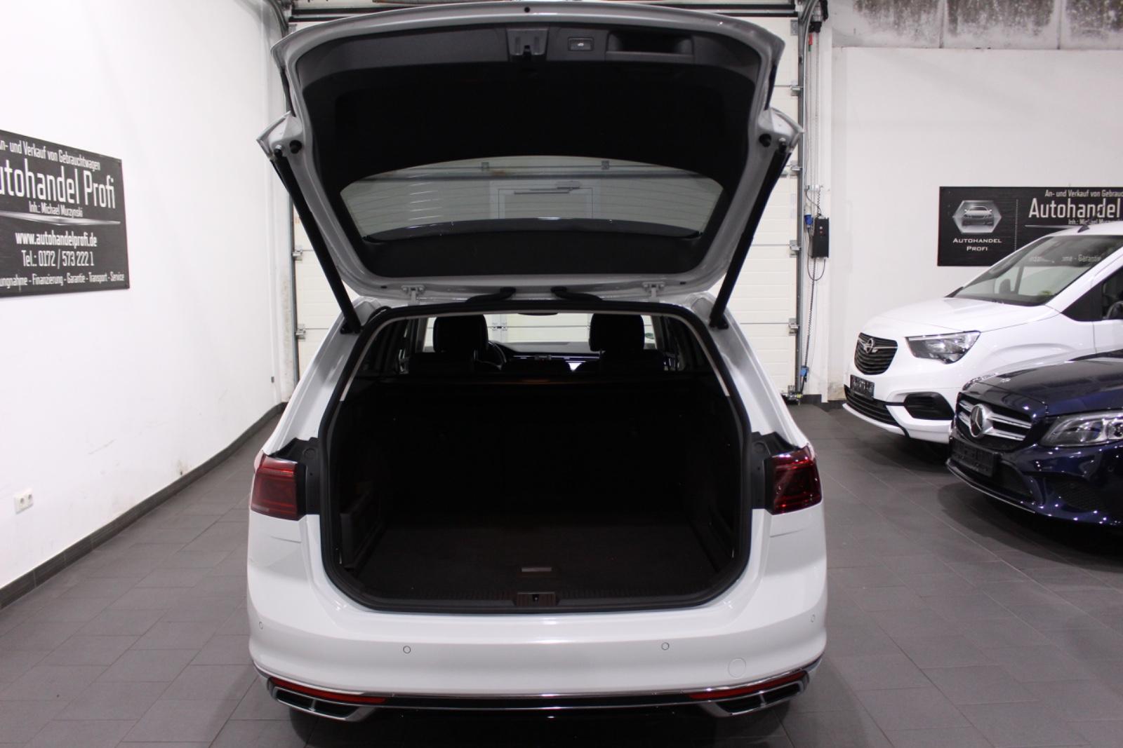 Volkswagen Passat 4M R Line Matrix Virtual STDHZG AHK ACC