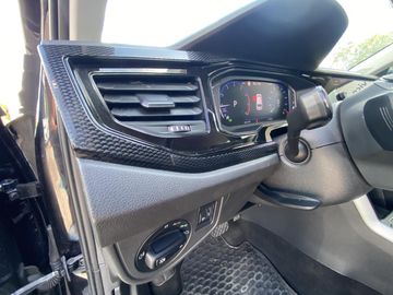 Volkswagen Polo - 10