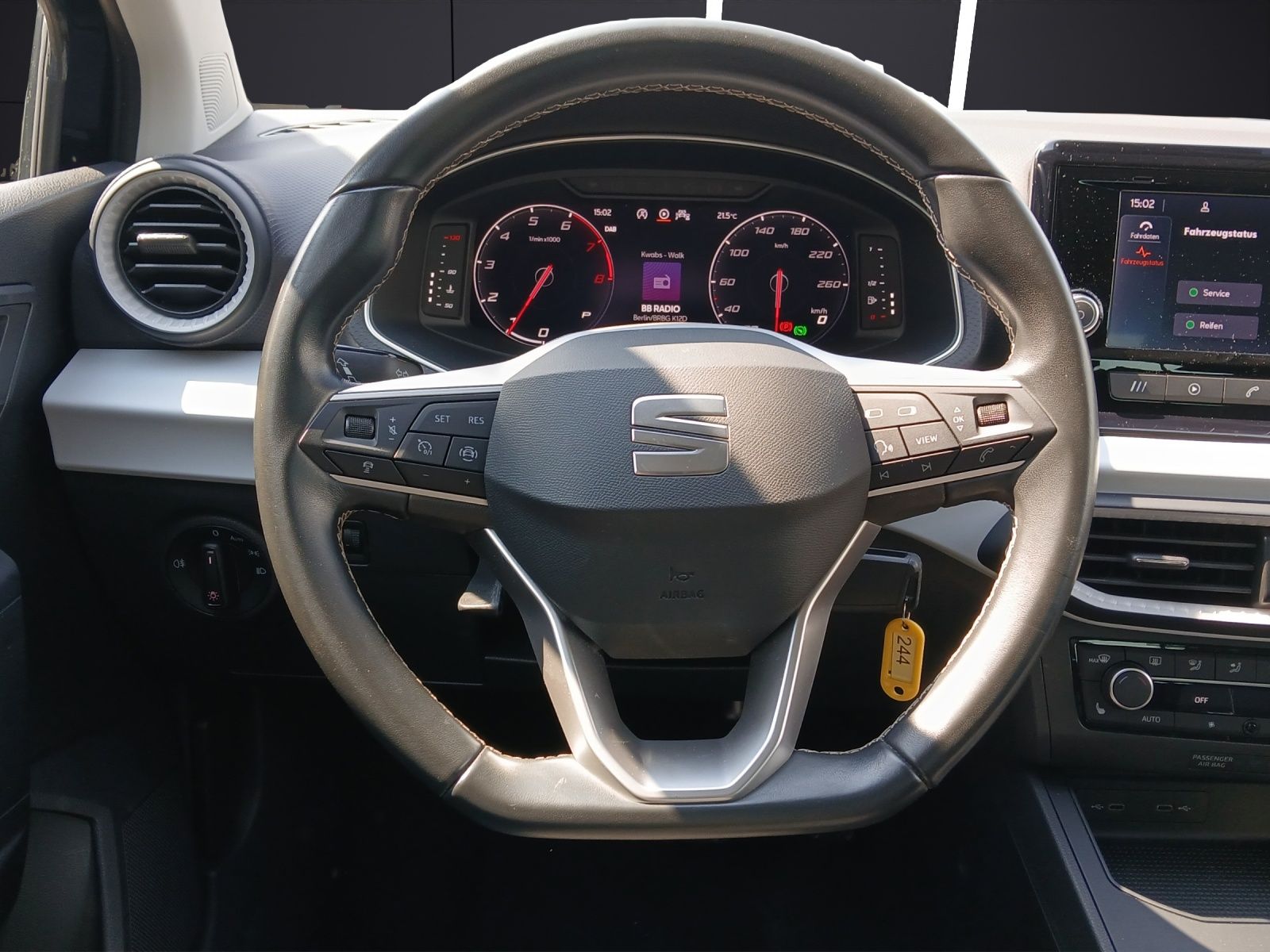 Fahrzeugabbildung SEAT Ibiza TSI Style DSG LED VC ACC RFK SHZ