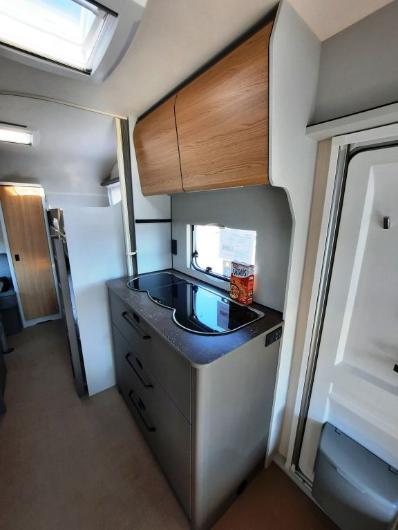 Fahrzeugabbildung Bürstner B66 Plus 510 TK Verfüg./Sparen Sie 4.630,- €