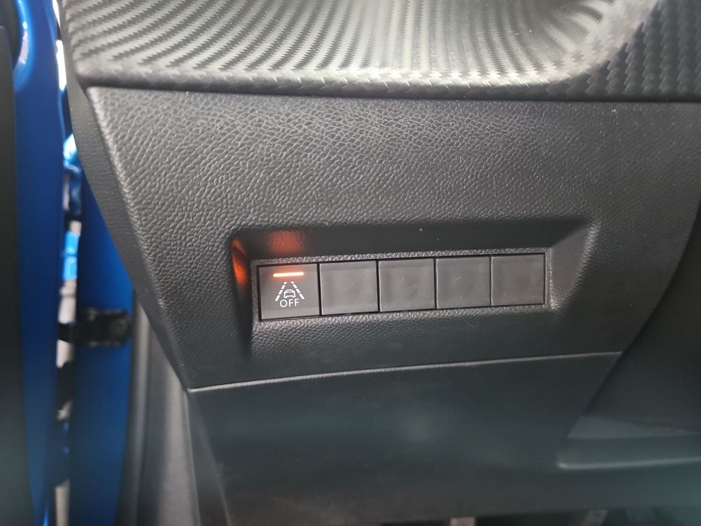 Fahrzeugabbildung Peugeot 208 1.2 PureTech GT-Line Pano Navi Sport LED SHZ