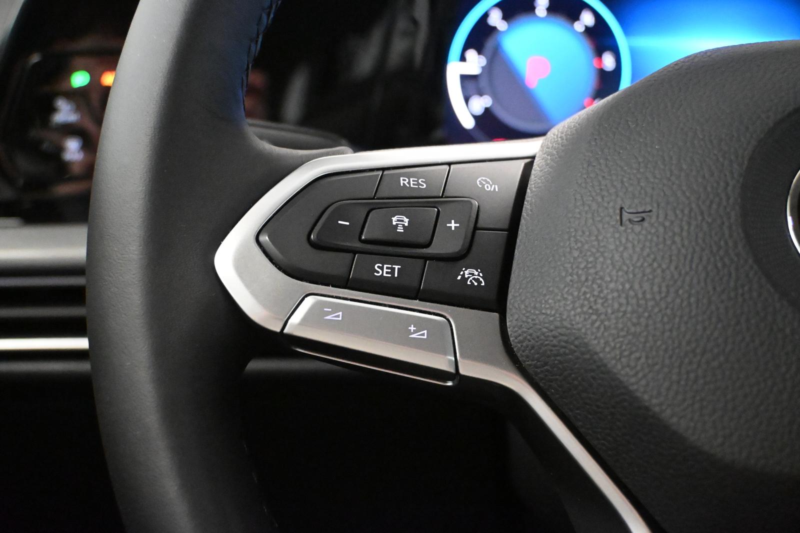 Volkswagen Golf Style *IQ-LIGHT*AHK*KAMERA*KEYLESS*CARPLAY, миниатюра 21