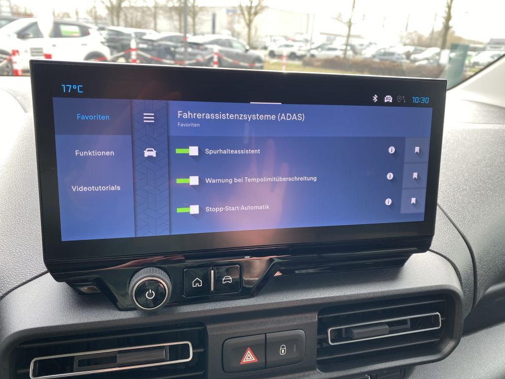 Fahrzeugabbildung Citroën Berlingo 1.5 Diesel 100 M XTR *Navi*Cam*3 Sitze*