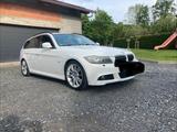 BMW 325 d 2993 ccm - BMW 325 aus 2009 mit Diesel-Antrieb: Kombi
