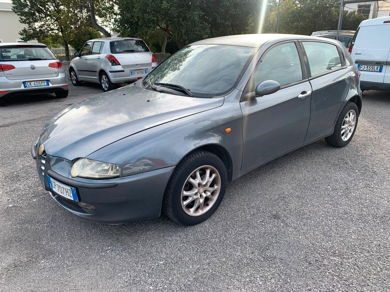 Alfa Romeo 147