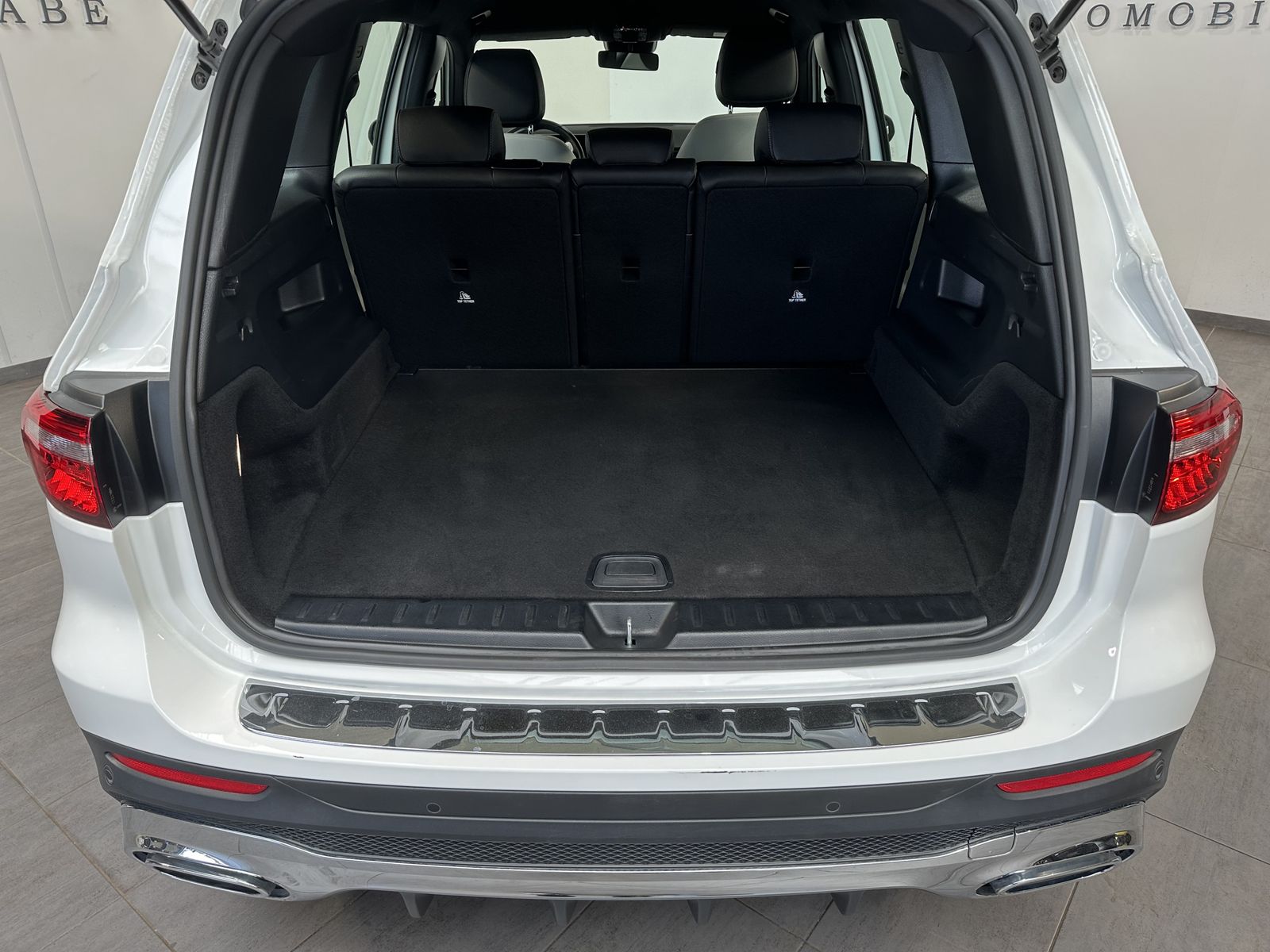 Fahrzeugabbildung Mercedes-Benz GLB 220d AMG Line NAV+KAMERA+19ZOLL+WIDESCREEN
