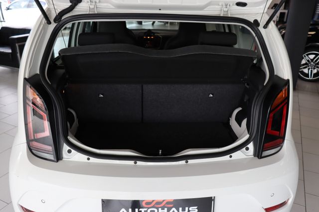 Fahrzeugabbildung Volkswagen up! move up!|1HAND|PDC|SERVO|BT|
