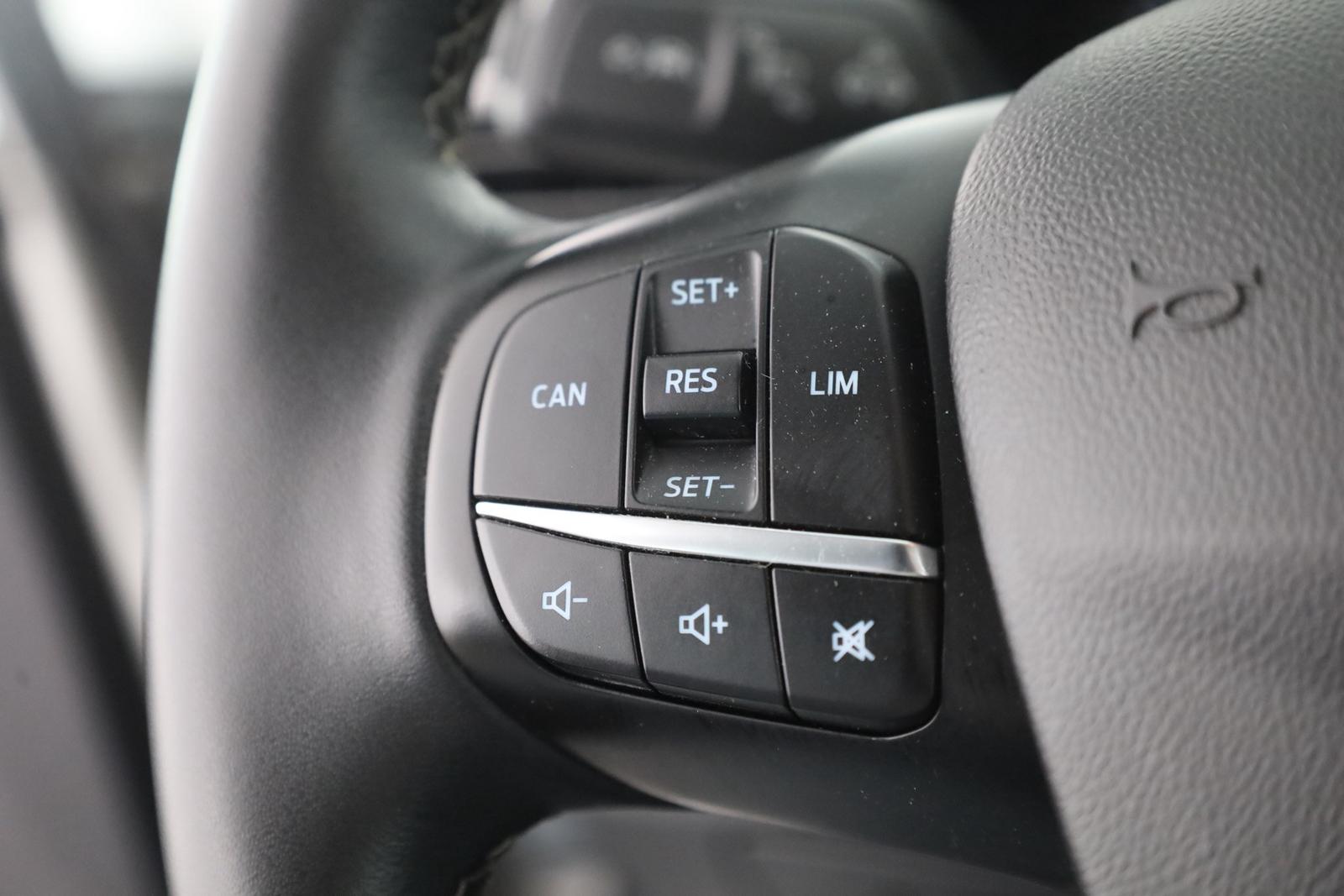 Ford Fiesta 1.1 Trend SYNC Winterpaket Spurhalte PDC