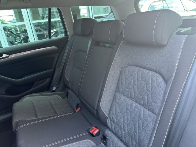 Passat Variant 2.0 TDI DSG Business 18 ALU DCC R