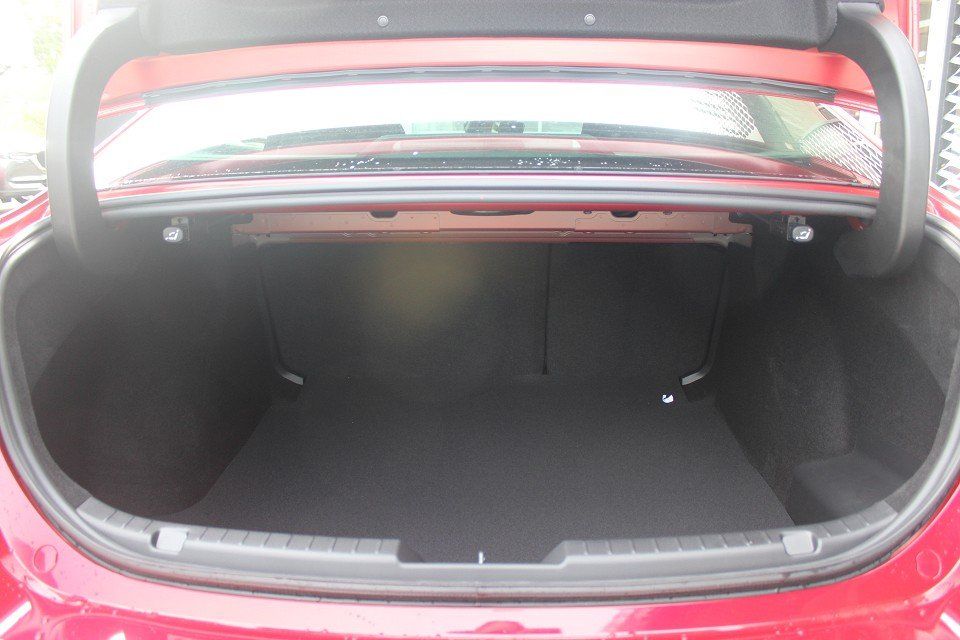 Fahrzeugabbildung Mazda 3 FB M-Hybrid Centre-Line G-140 *sofort* NAVI AC