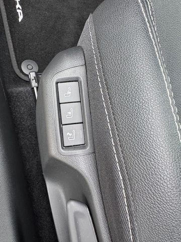 Fahrzeugabbildung Opel Mokka 1.2 Turbo Ultimate KlimaA,Navi,SHZ,ACC,PDC