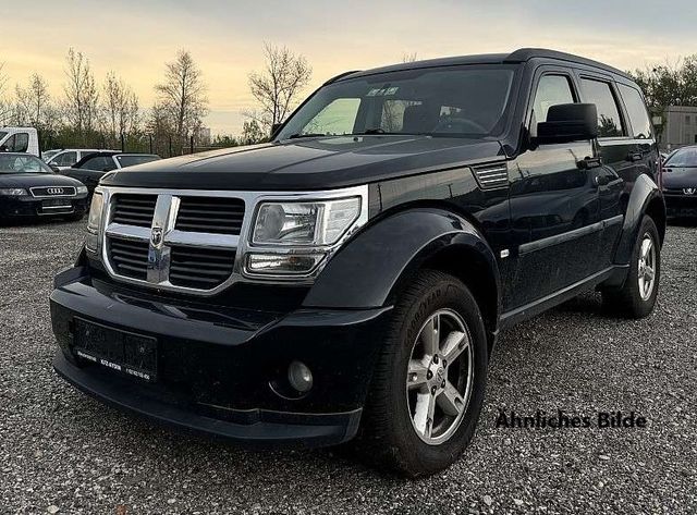 Dodge Nitro 2.8 CDR Automatik Klima Alu  4 x 4 Allrad