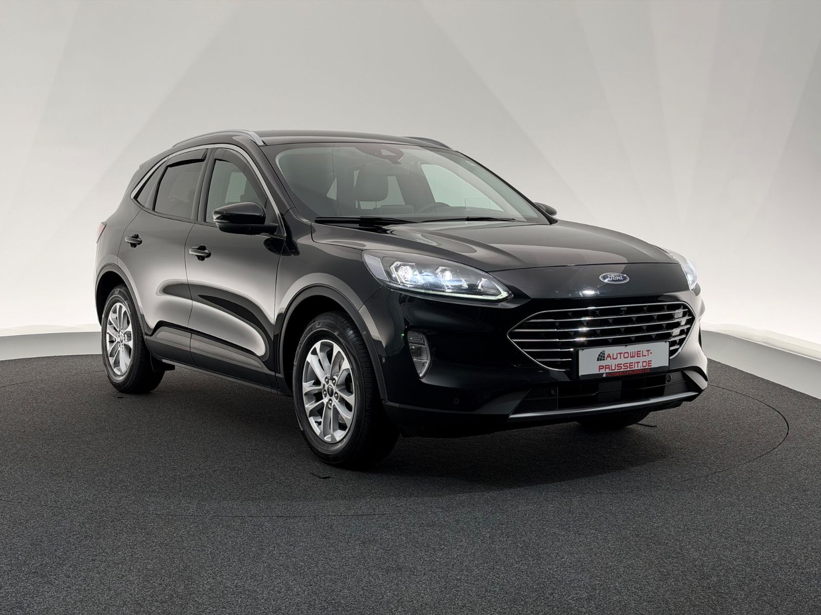 Gebrauchtwagen Ford Kuga Kuga 2.0*TITANIUM X*LED-ACC-AHK-B&O-HUD-KEYFREE in Künzell