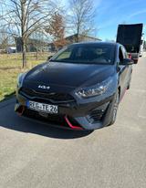 Kia cee'd / Ceed 1.6 T-GDI DCT GT / 5 Jahre Garantie - Kia: Jahre