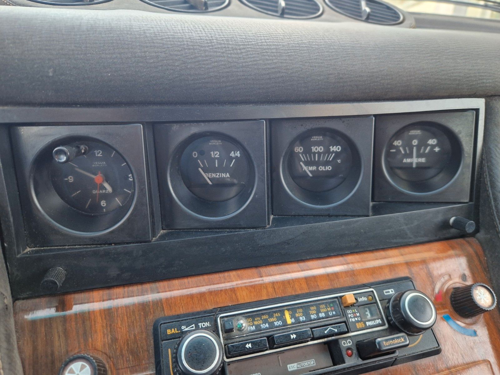 Fahrzeugabbildung Ferrari 365 GT/4 2+2 *GTC Motor*