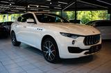 Maserati Levante S Q4 GranLusso ACC/B&W/ Rosso/Grigio - Maserati Levante: Granlusso