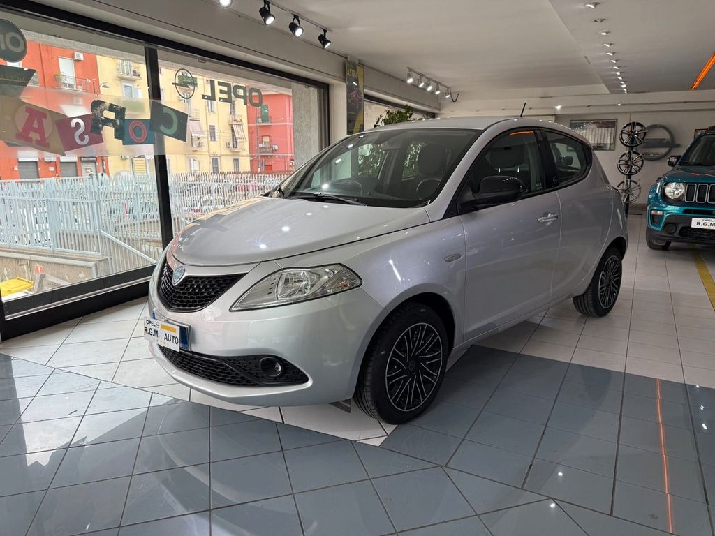 Image of Lancia Ypsilon