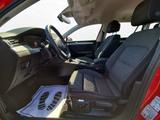 Volkswagen Passat Variant 2.0 TDI DSG Navi Rüka SiHz ACC - rote Volkswagen Passat Variant