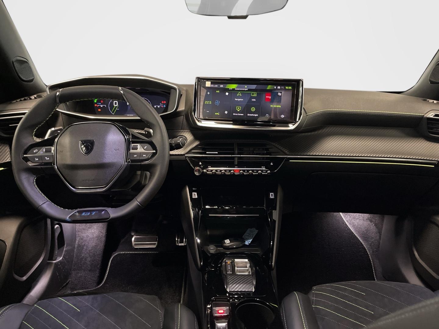 Peugeot 2008 GT 1.5 BlueHDi 130 EU6d Navi Leder Massages