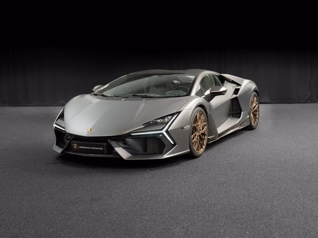 Lamborghini Revuelto - Full Carbon & Livery - top spec