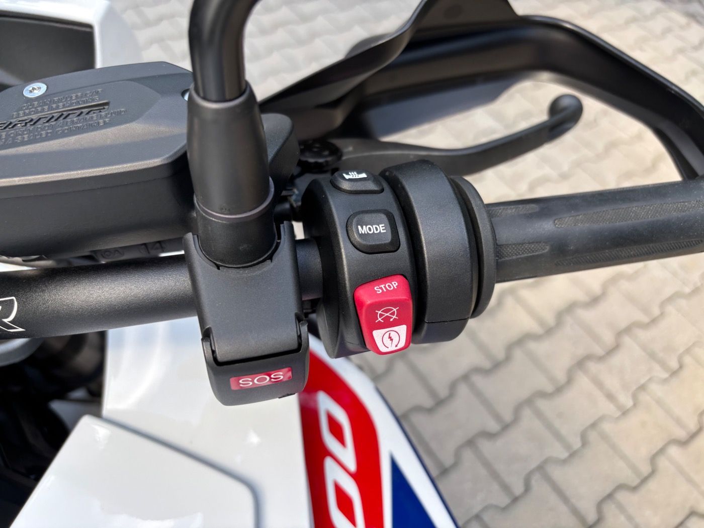Fahrzeugabbildung BMW S 1000 XR Style Sport Touring u. Dynamikpaket
