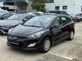 Hyundai i30/Klima/PDC/Kamera/Servo - gebrauchte Hyundai i30 aus dem Jahr 2013